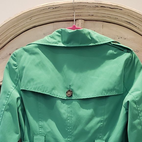 Merona Green Trench Coat with Belted Waist and Wide Lapels - Picture 8 of 11